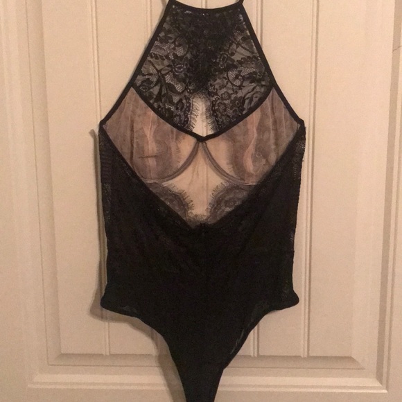 Lush lacy bodysuit - Picture 6 of 6